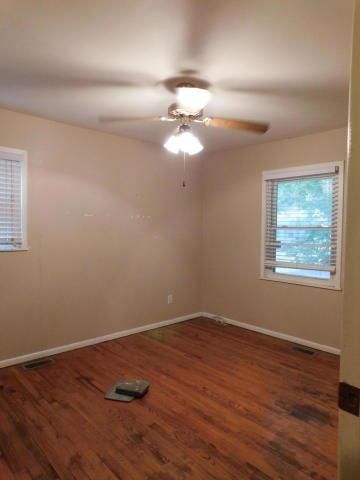 2314 Meadow Trl, St Joseph, MO 64506