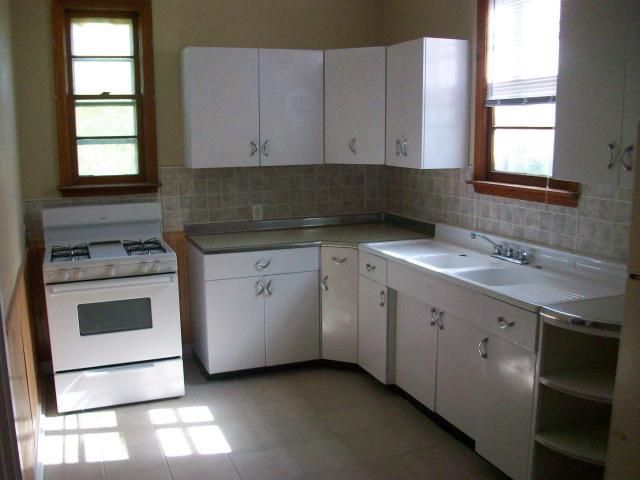 407-40 A St, St Joseph, MO 64501
