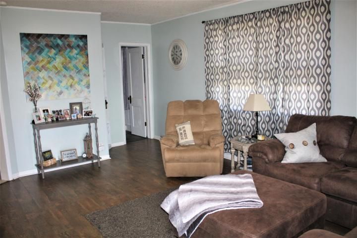 1901 Glendale Ave, St Joseph, MO 64505