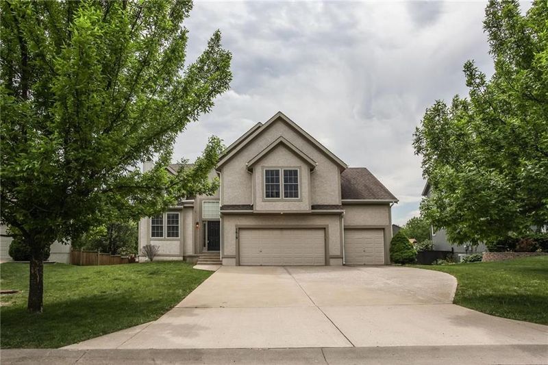 7619 W 144th Pl, Overland Park, KS 66223