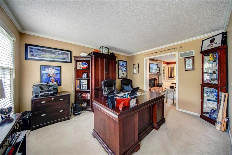 10524 Bluejacket St, Overland Park, KS 66214