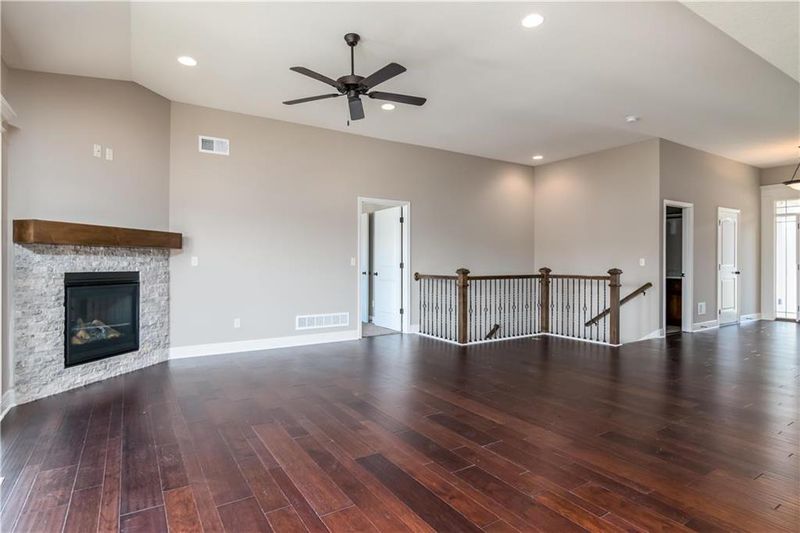 3213 NW 50 Ter, Riverside, MO 64150