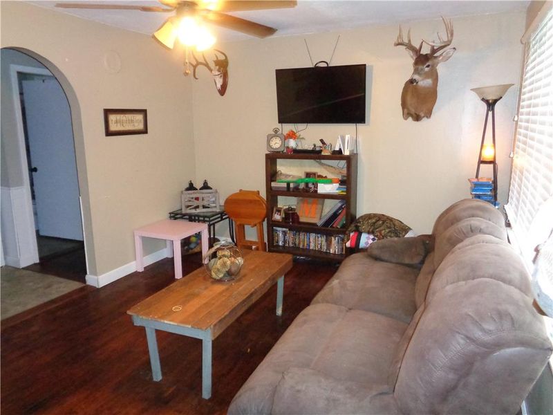 307 Raum St, Lawson, MO 64062