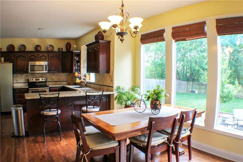6515 W 150th St, Overland Park, KS 66223