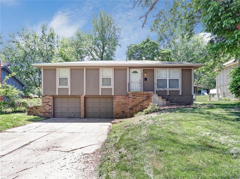7819 E 104th Ter, Kansas City, MO 64134