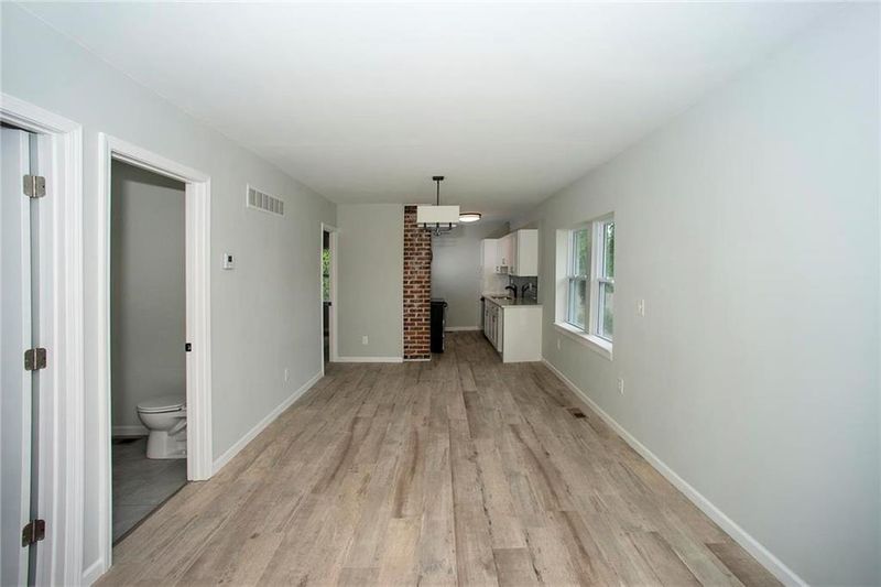 2535 Flora Ave, Kansas City, MO 64108
