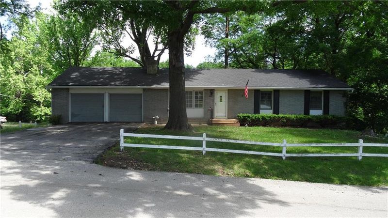 8920 E 29th St, Kansas City, MO 64129