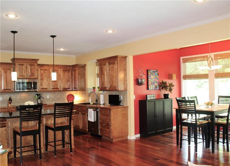 14339 Kessler St, Overland Park, KS 66221