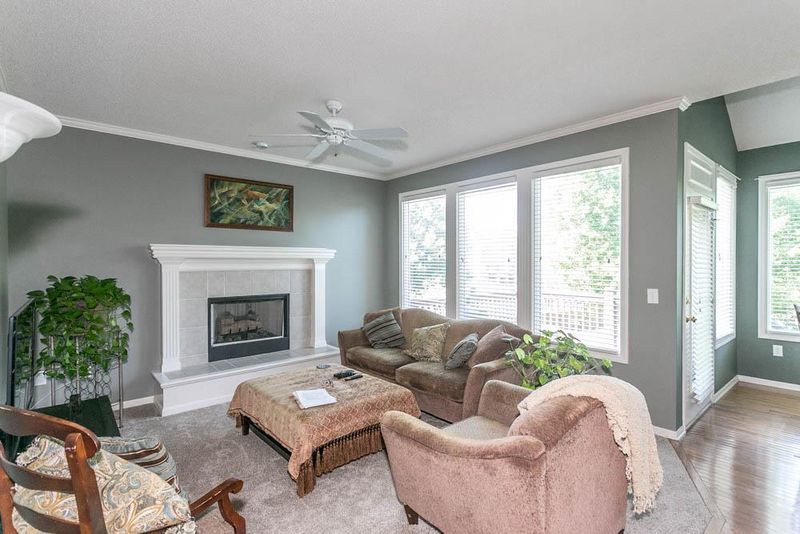 13968 W 148th St, Olathe, KS 66062