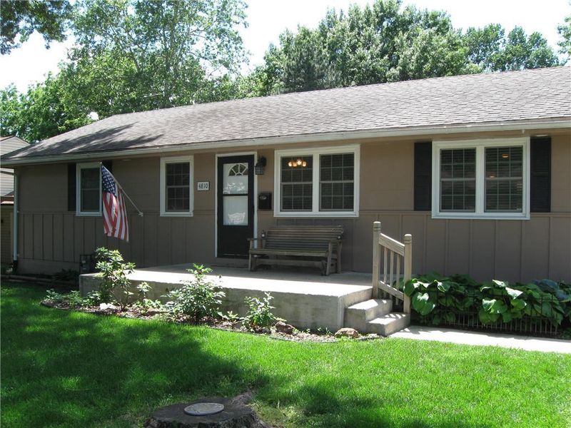 4810 Appleton Ave, Kansas City, MO 64133