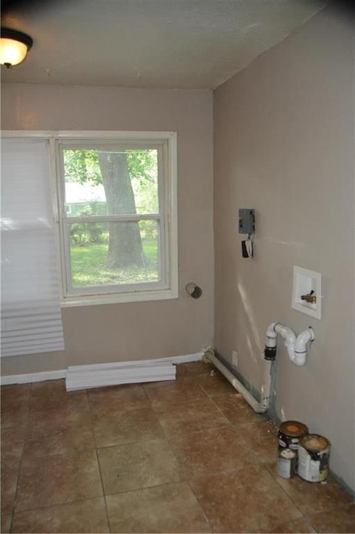 11227 Eastern Ave, Kansas City, MO 64134