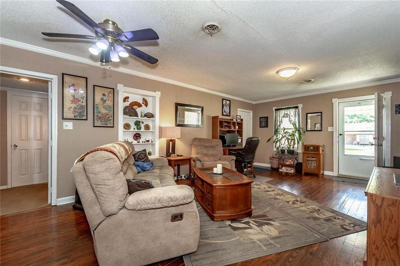 4848 Gibbs Rd, Kansas City, KS 66106