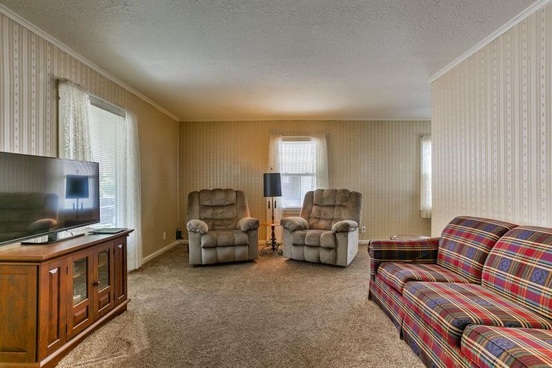 1424 E 22 Ave, Kansas City, MO 64116