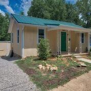 3409 Genessee St, Kansas City, MO 64111