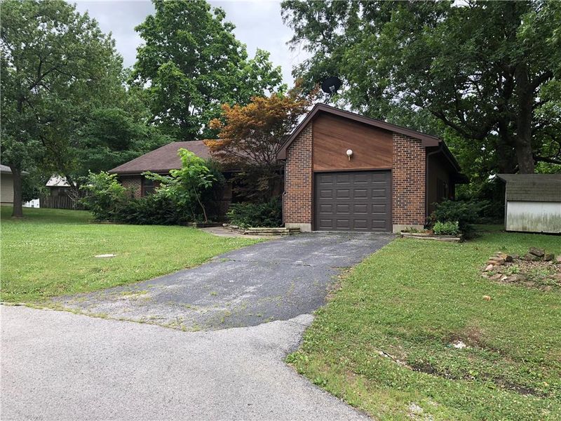 103 Westwood St, Windsor, MO 65360