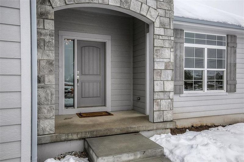 17300 Noland St, Overland Park, KS 66221