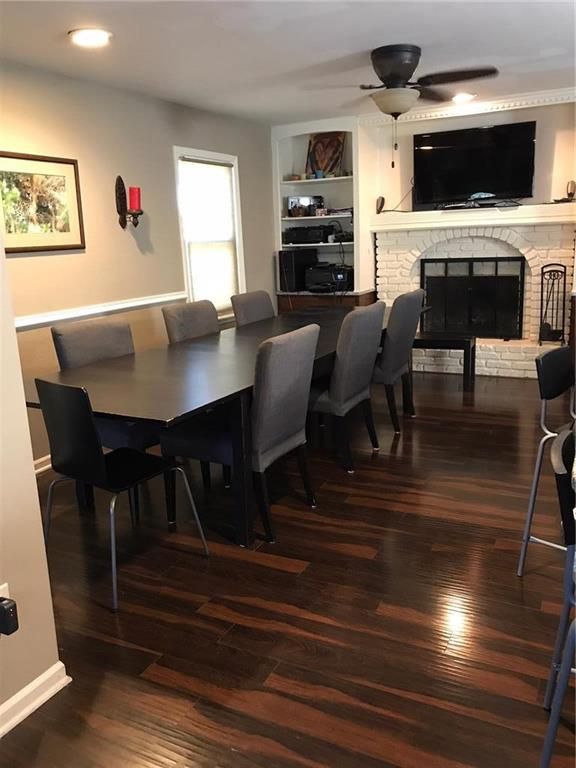 2318 E 110 St, Kansas City, MO 64131