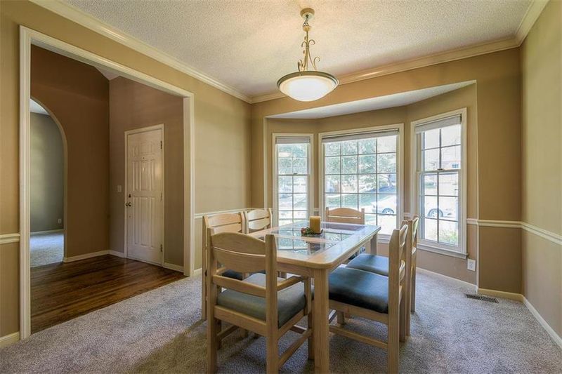 12901 Knox St, Overland Park, KS 66213