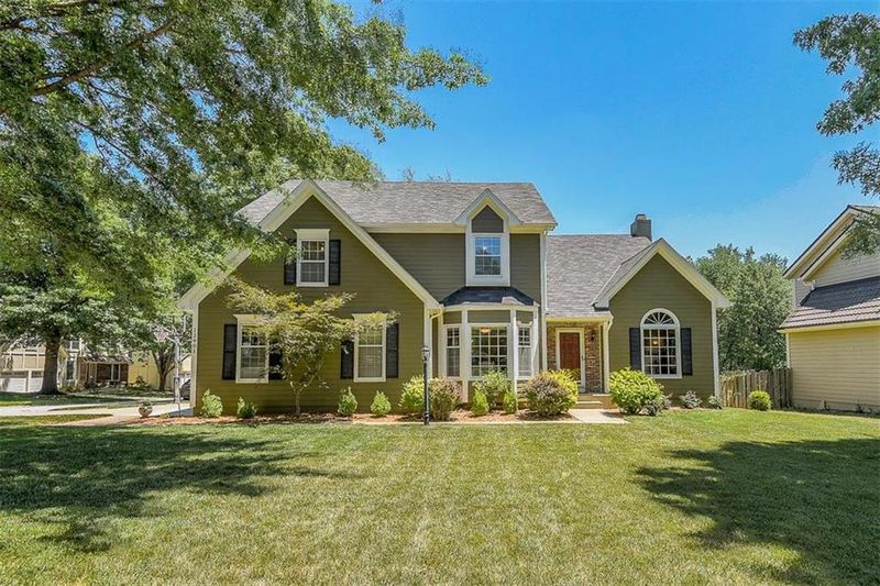 12901 Knox St, Overland Park, KS 66213
