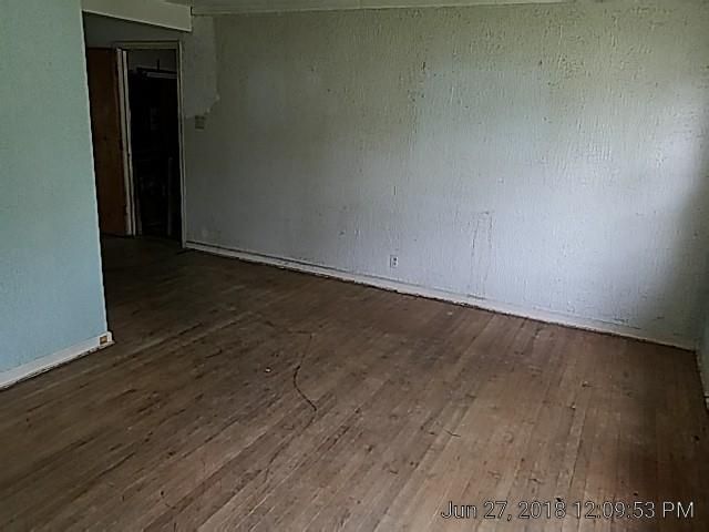 3904 NE 52 Ter, Kansas City, MO 64119