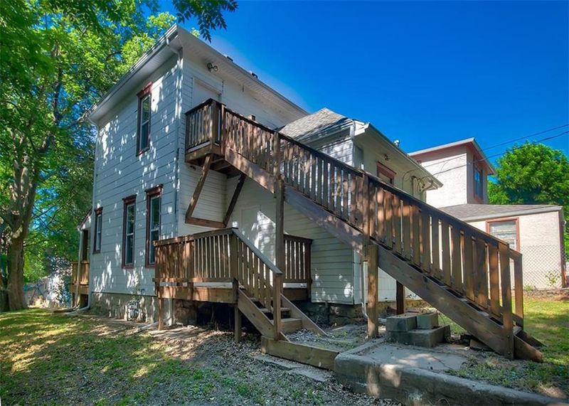 3608 Thompson Ave, Kansas City, MO 64124