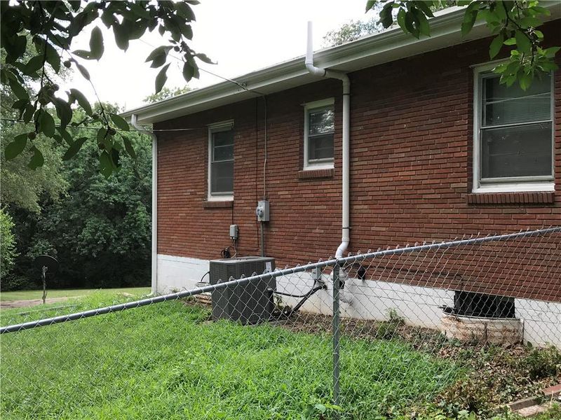7237 E 99th St, Kansas City, MO 64134