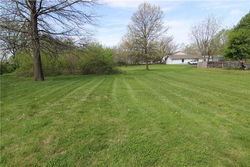 741 S Stevenson St, Olathe, KS 66061
