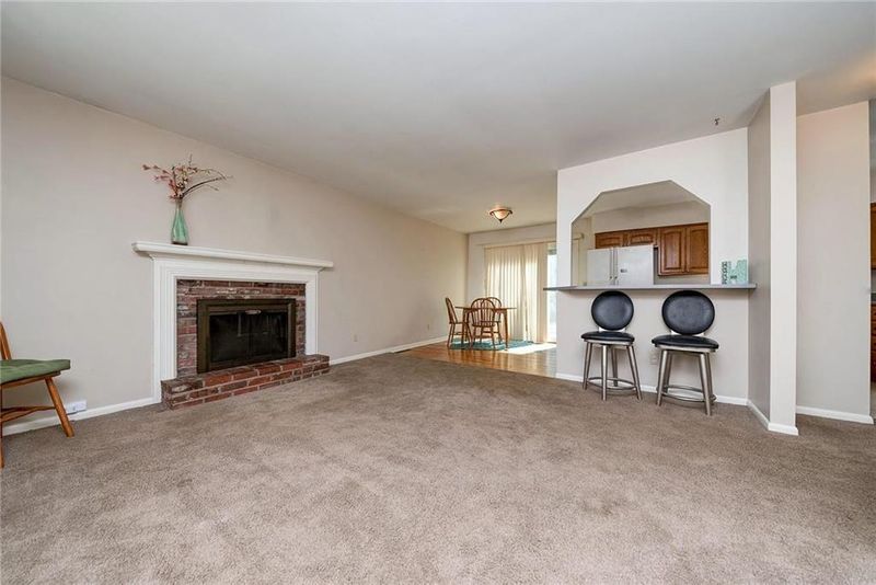 9149 Switzer Rd, Overland Park, KS 66214