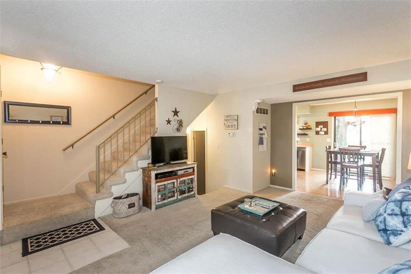 8154 Marty St, Overland Park, KS 66204