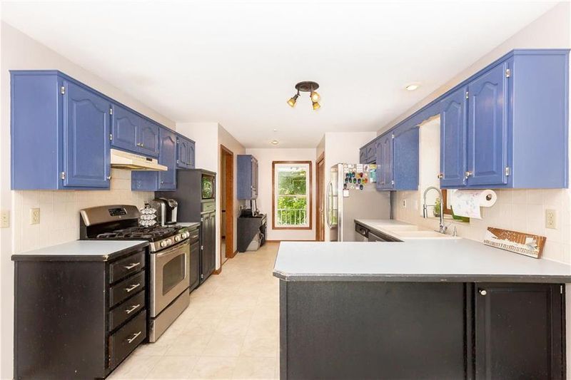 12219 E 77th Ter, Kansas City, MO 64138