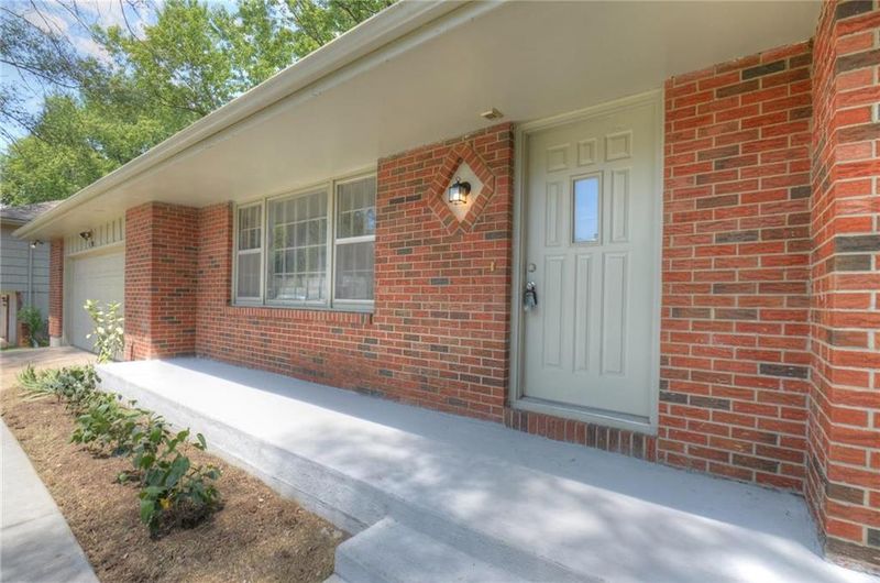 7520 E 100th Ter, Kansas City, MO 64134