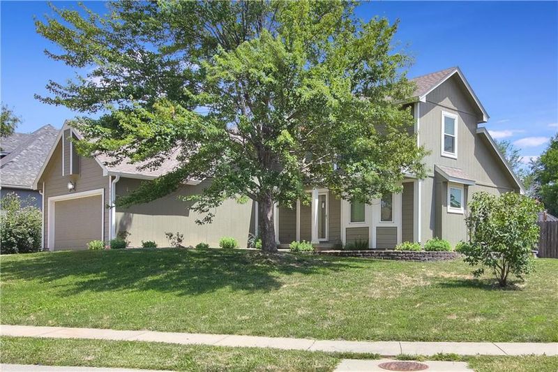 4909 Crane St, Kansas City, MO 64136