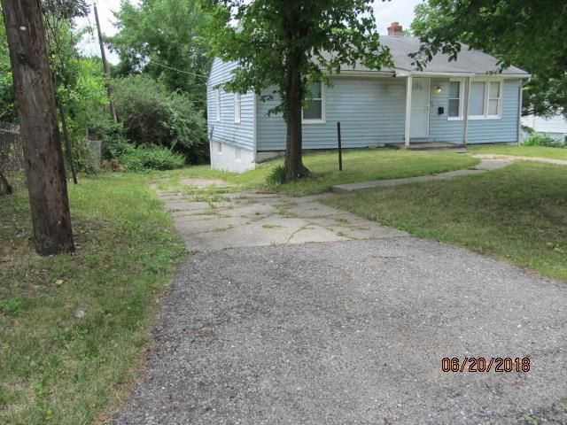3435 E 45th St, Kansas City, MO 64130