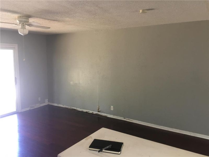 7200 Overton Ave, Raytown, MO 64133