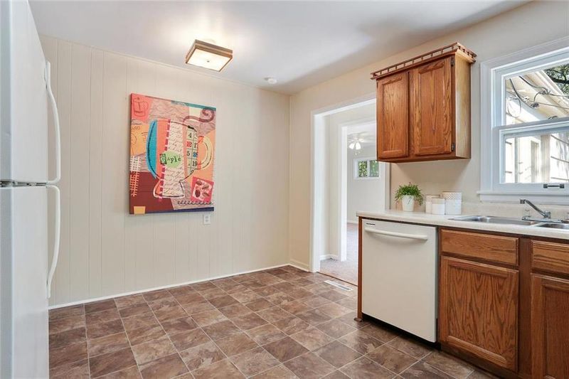 6800 E 97th St, Kansas City, MO 64134
