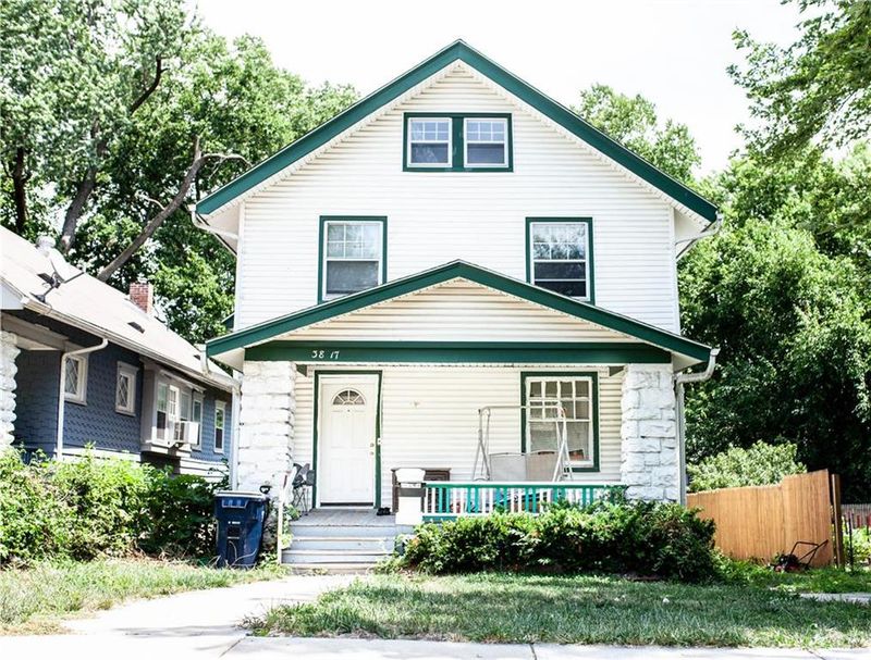 3817 Wayne Ave, Kansas City, MO 64109