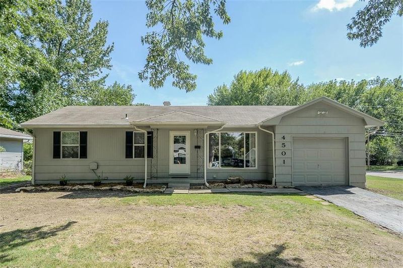 4501 E 113th St, Kansas City, MO 64137