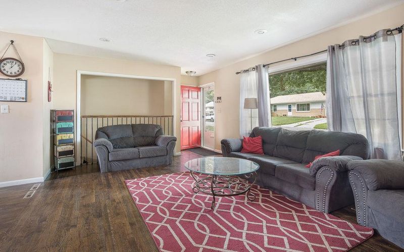 112 Sheldon St, Leavenworth, KS 66048