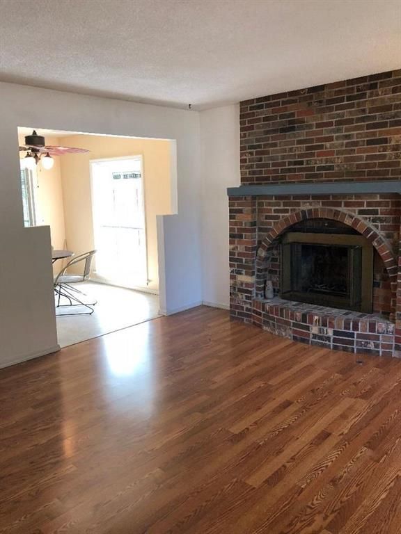 325 E Park Ave, Kansas City, MO 64119