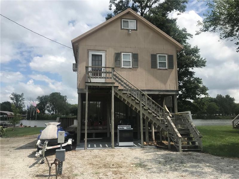 405 Mallard Ln, Craig, MO 64437