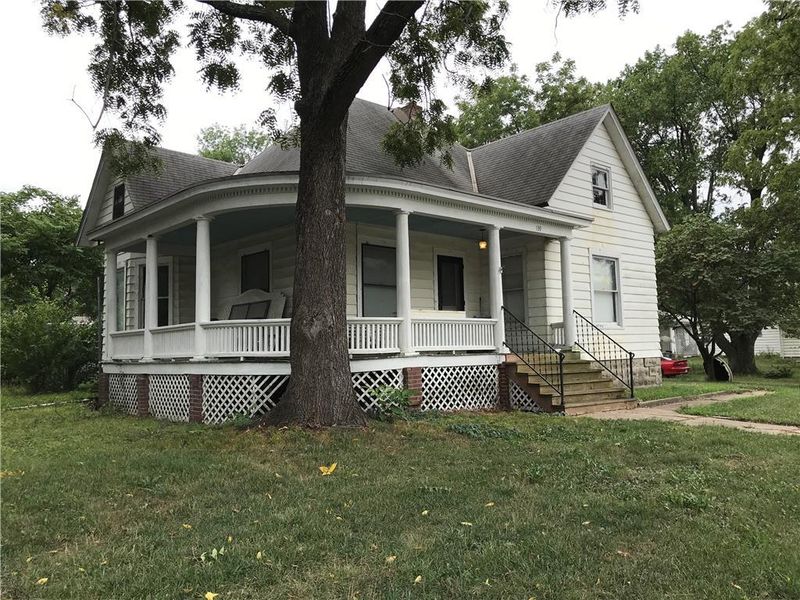 139 W Main St, Gardner, KS 66030