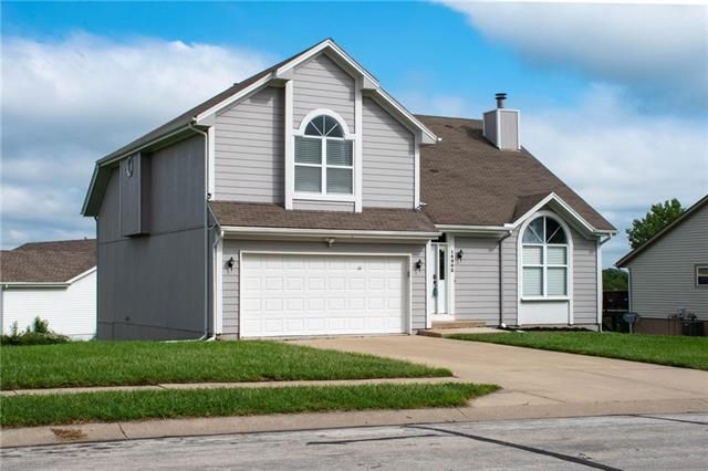 14902 E 48th St, Kansas City, MO 64136