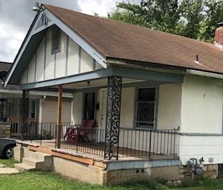 2304 Drury Ave, Kansas City, MO 64127