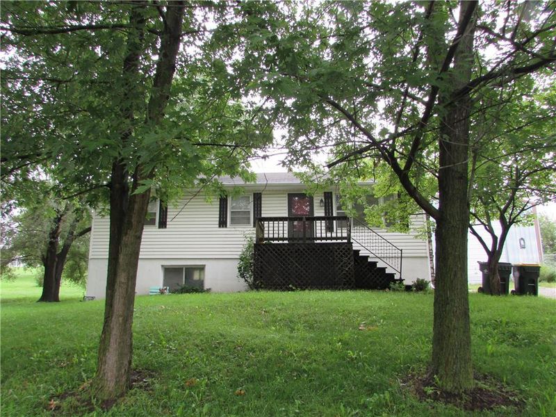 706 N 6th Ter, Savannah, MO 64485