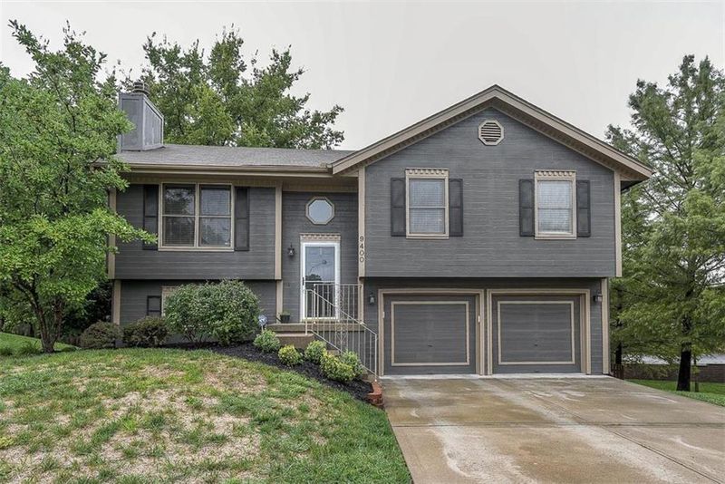 9400 NW 87th Ter, Kansas City, MO 64153