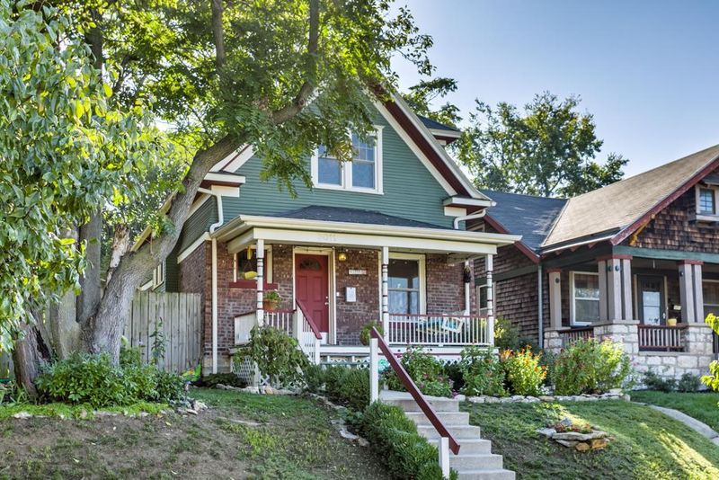 3011 Walnut St, Kansas City, MO 64108