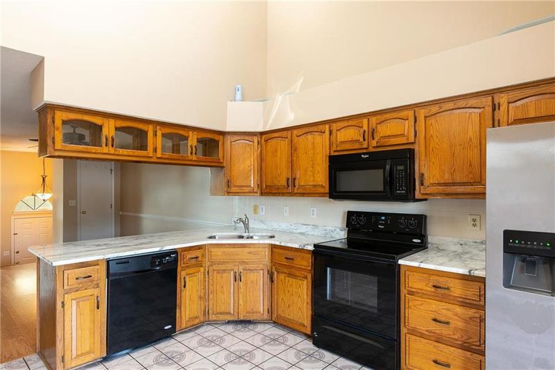 3502 NW 70th St, Kansas City, MO 64151
