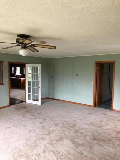 504 Oak St, Pattonsburg, MO 64670