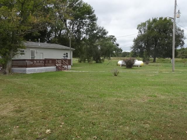 1732 NW County Road 6002 Rd, Butler, MO 64730