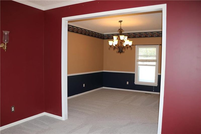 8908 W 126th Ter, Overland Park, KS 66213